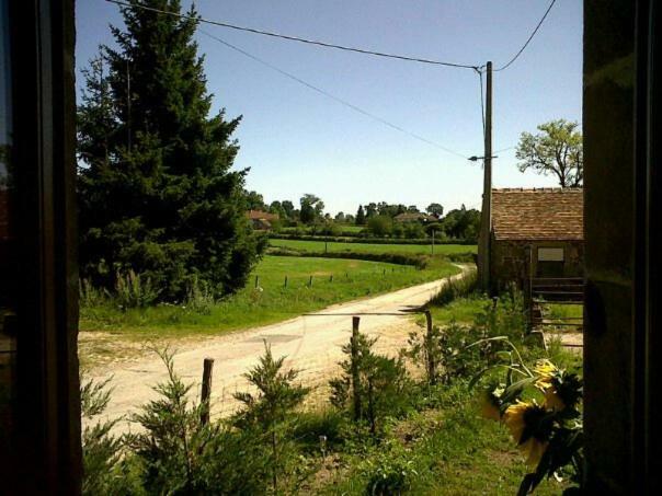 Le Petit Savriere B&B Tronget 외부 사진